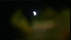 Total lunar eclipse seen in Iran, Lebanon and India News Clip