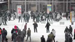 CLEAN : Five activists killed, 300 wounded in Kiev News Clip