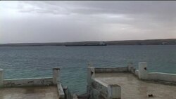 +4:3 Tanker in rebel-held port begins oil exports, departure News Clip