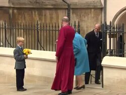 Queen Elizabeth II Leaving Easter Sunday Service News Clip