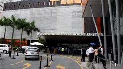 CLEAN : Football: Pele improving but still on dialysis News Clip