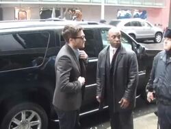 Jake Gyllenhaal talks with fans as he arrives to promote his new film, 'Source Code' at 'Good Morning America' in New York 03/31/11 (Footage by WireImage Video/GettyImages) Stock Footage