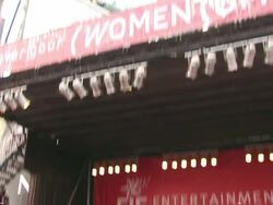 Trey Songz performs at the 13th Annual EIF Revlon Run/Walk For Women at New York NY. (Footage by WireImage Video/GettyImages) Stock Footage