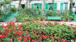 France, Giverni - Claude Monet House Instructional Video