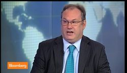 Samsung Should Have Own Operating System: Smithers News Clip