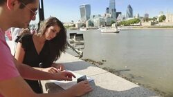 Couple of tourists in London Stock Footage