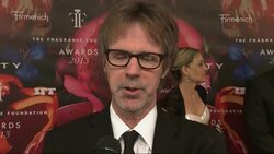 Taylor Swift and others comment on their favorite smells News Clip