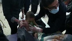 CLEAN : Child suffocates in Syria chlorine attack: medic News Clip