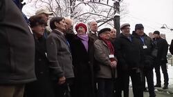 Poland - Emotional return for Auschwitz survivors / Ceremony marks 70th anniversary of liberation Instructional Video