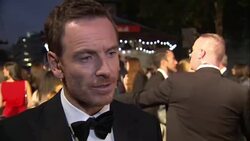 Michael Fassbender Talks On Steve Jobs Red Carpet News Clip
