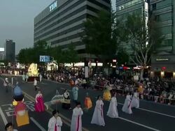 MS ZO PAN  Parade on buddha's birthday event in jongro street / Seoul, South Korea Stock Footage