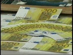 Colombian police seize more than 11 million in fake euros News Clip