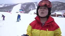 VOICED : Pocos esquiadores en la unica estacion de Corea del Norte News Clip