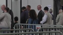 Expat Turks in Netherlands vote in referendum Instructional Video