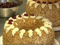 Cakes to mark the 50th anniv of the European Union Instructional Video