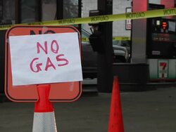Closed Gas Stations & Queues in New Jersey News Clip