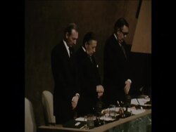 SYND 10-4-74 ONE MINUTES SILENCE BEFORE OPENING SESSION OF UNITED NATIONS Instructional Video