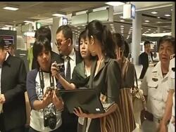 Customs officials in Thailand have intercepted an illegal shipment of 370 tortoises, hidden in two suitcases that were abandoned at Bangkok's Suvarnabhumi Airport. (June 11) News Clip