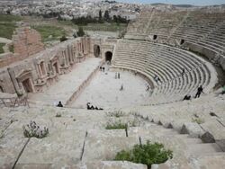 The South Theatre in the ancient Gerasa - the Greco-Roman ruins in the Jordanian city of Jerash Stock Footage