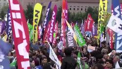 Turks in government-sanctioned May Day rally Instructional Video