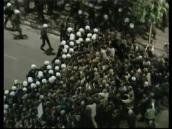 GREECE: ATHENS: ANTI-US PROTESTS CLASH WITH POLICE Instructional Video