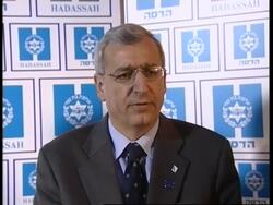 Latest hospital comments, Sharon moves limbs News Clip