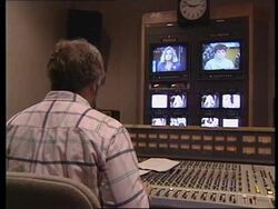 USA: INTERACTIVE VIDEO LEARNING Instructional Video