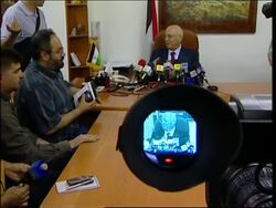 Palestinian and Israeli reaction to Sharon's comments in US News Clip