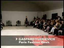 Paris fashion show gets back-to-basics Instructional Video