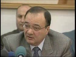 Official says lack of diagnosis raises suspicions over Arafat's death News Clip