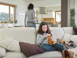 HD DOLLY: Single Mother Looking For A Job Stock Footage