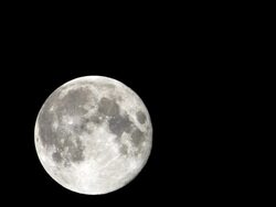 Time lapse Super Moon rising, Tokyo ,Japan Stock Footage