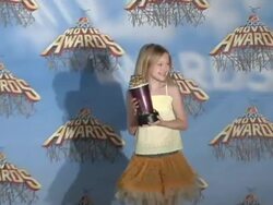 2005 MTV Movie Awards press room Stock Footage