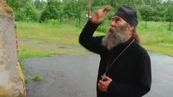 Russia's Old Believers preserve traditional ways of worship Instructional Video
