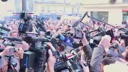 CLEAN : France vote: far left candidate Melenchon out in first round News Clip