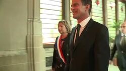 CLEAN : New refugee camp to be built in Calais: French PM News Clip