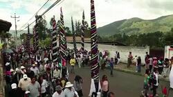 VOICED : El diablo reina el Viernes Santo en Alangasi News Clip