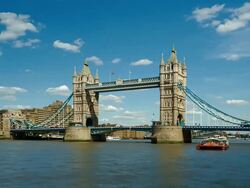 Time-lapse of Tower Bridge opening, London Stock Footage