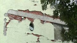 CLEAN : Traumatised Mexico City licks its wounds News Clip