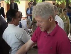 Fmr US president vists; comments on tsunami aid distrubition News Clip