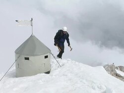 HD: Crazy Climber Stock Footage