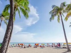 Time lapse of Waikiki beach Hawaii Stock Footage