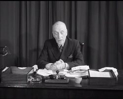 LONDON DOCK STRIKE - MENS DECISION News Clip