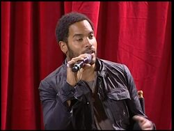 Lenny Kravitz previews his upcoming European tour News Clip