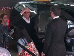 Adam West at The Huffington Post, thanks fans Stock Footage