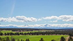 Oregon Sisters Mountains Stock Footage