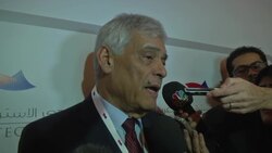 OPEC chief gives no hint of strategy change as oil prices continue to slide News Clip