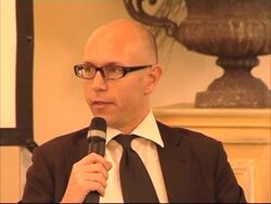 Amputee runner wins right to try for Olympic spot News Clip