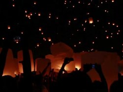 Loy Krathong and Yi Peng Festival, Chiangmai, Thailand. Stock Footage