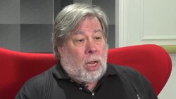 Apple co-founder bashes Facebook over privacy News Clip